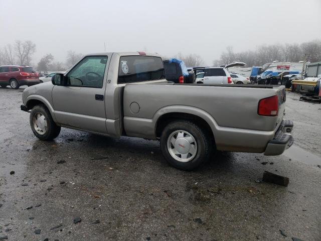 1GTCS145328196779 - 2002 GMC SONOMA GOLD photo 2