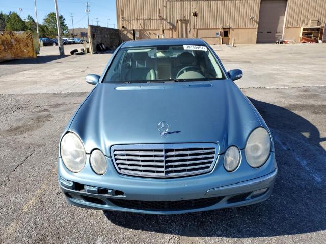 WDBUF65J13A135442 - 2003 MERCEDES-BENZ E 320 BLUE photo 5