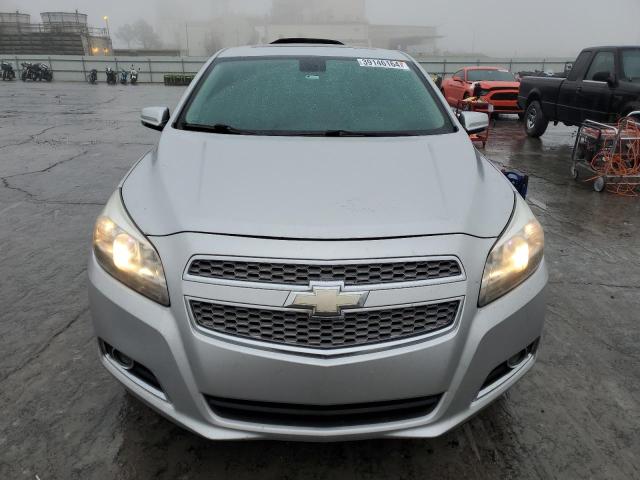 1G11H5SA6DF195193 - 2013 CHEVROLET MALIBU LTZ ვერცხლისფერი ფოტო 5