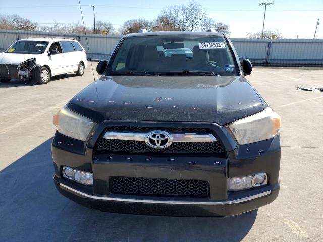 JTEZU5JR0B5028064 - 2011 TOYOTA 4RUNNER SR5 BLACK photo 5