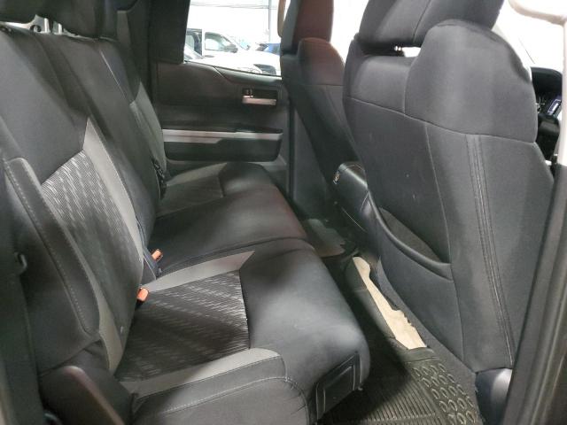 5TFUW5F15JX711828 - 2018 TOYOTA TUNDRA DOUBLE CAB SR/SR5 CHARCOAL photo 10