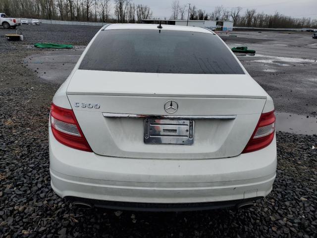 WDDGF5EB7AF429371 - 2010 MERCEDES-BENZ C 300 WHITE photo 6