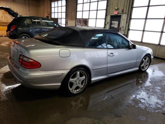 WDBLK74G12T123796 - 2002 MERCEDES-BENZ CLK 55 AMG SILVER photo 3