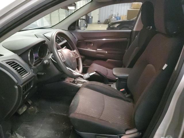 JA4AP3AU4KU032653 - 2019 MITSUBISHI OUTLANDER ES 银色 照片 7