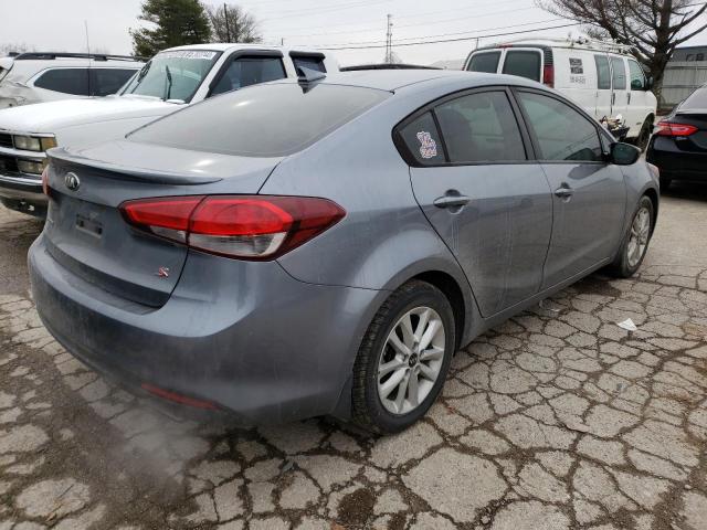 3KPFL4A76HE076264 - 2017 KIA FORTE LX GRAY photo 3