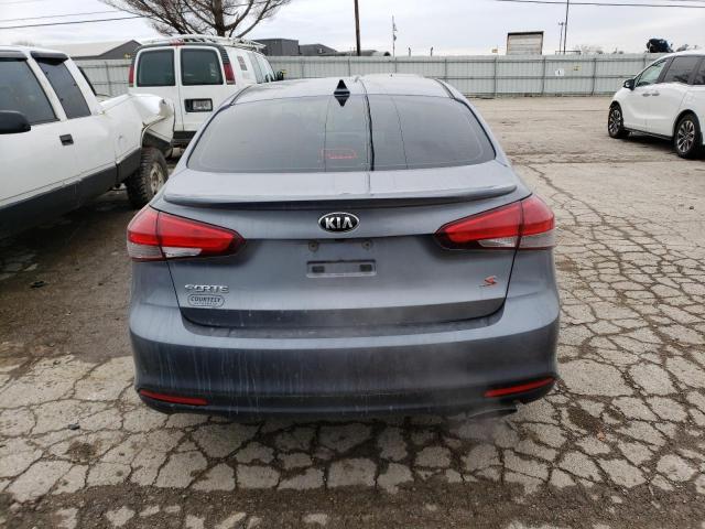 3KPFL4A76HE076264 - 2017 KIA FORTE LX GRAY photo 6