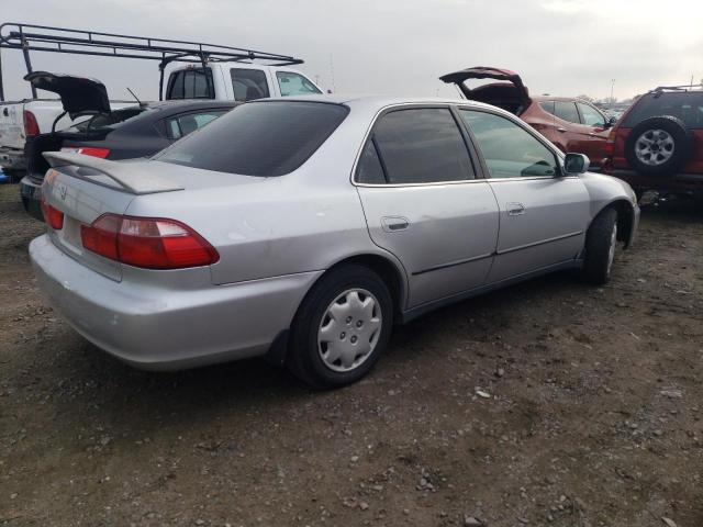 JHMCG5642XC042970 - 1999 HONDA ACCORD LX SILVER photo 3