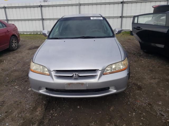 JHMCG5642XC042970 - 1999 HONDA ACCORD LX SILVER photo 5