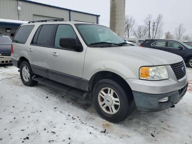 1FMPU16515LA99392 - 2005 FORD EXPEDITION XLT SILVER photo 4