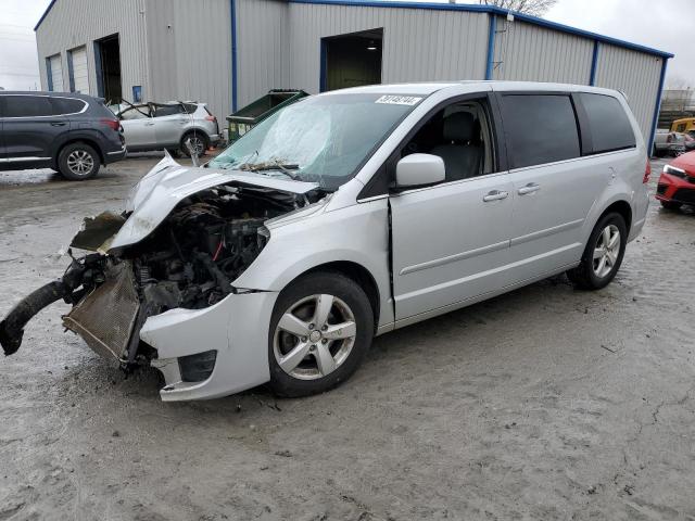 2010 VOLKSWAGEN ROUTAN SE, 