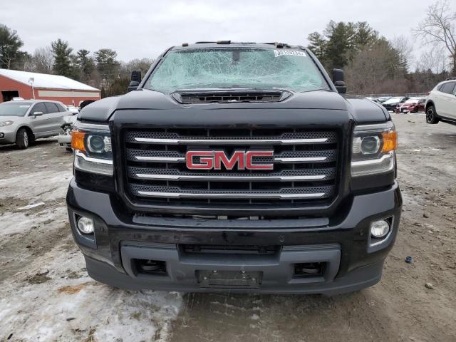 1GT12TEY3JF225994 - 2018 GMC SIERRA K2500 SLT BLACK photo 5