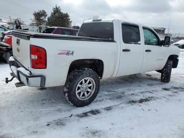 3GCPKSEA7DG127206 - 2013 CHEVROLET SILVERADO K1500 LT WHITE photo 3