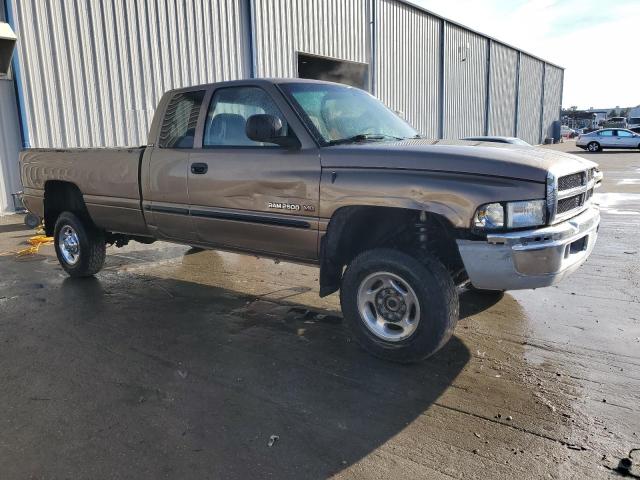 1B7KF23W9YJ132702 - 2000 DODGE RAM 2500 TAN photo 4