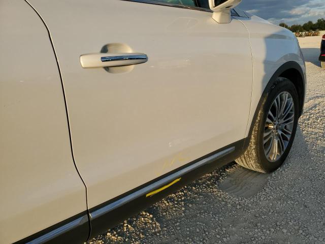 2LMTJ6LR6GBL40706 - 2016 LINCOLN MKX RESERVE თეთრი ფოტო 13
