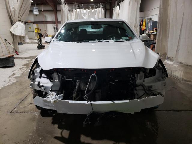 1G11C5SL9FF239948 - 2015 CHEVROLET MALIBU 1LT 白色 照片 5