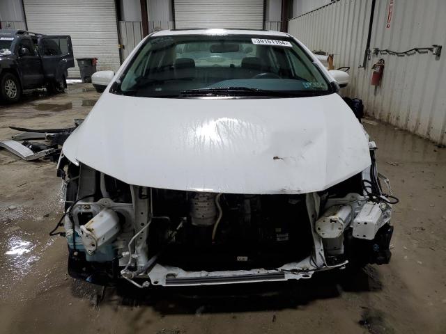 19XFB2F88FE263382 - 2015 HONDA CIVIC EX WHITE photo 5