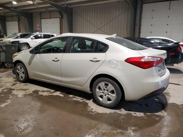 KNAFK4A60F5259062 - 2015 KIA FORTE LX BEIGE photo 2