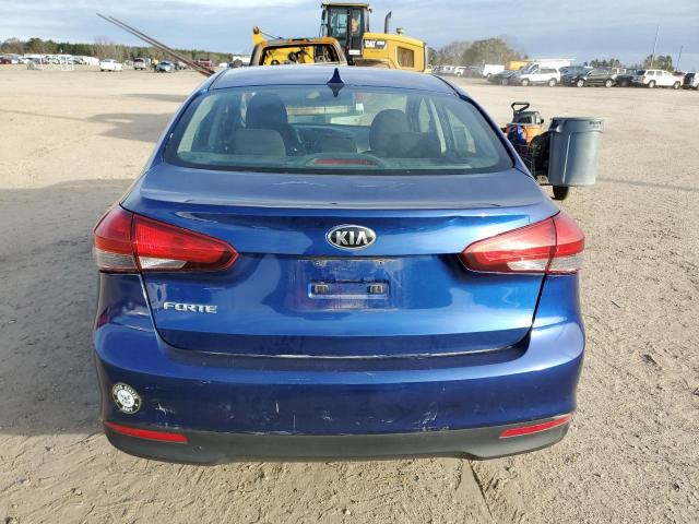 3KPFK4A73JE198718 - 2018 KIA FORTE LX BLUE photo 6