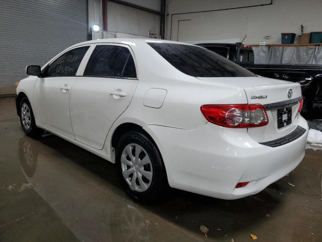 2T1BU4EE1DC092465 - 2013 TOYOTA COROLLA BASE WHITE photo 2