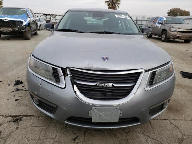 YS3GN4AR4B4000687 - 2011 SAAB 9-5 TURBO SILVER photo 5