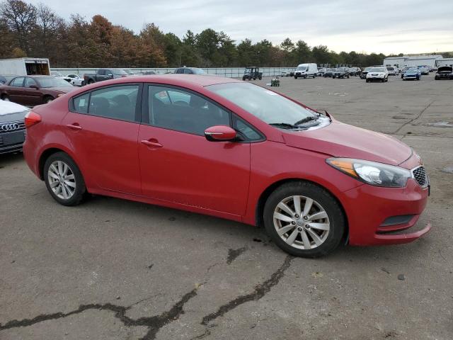 KNAFX4A6XG5552552 - 2016 KIA FORTE LX RED photo 4