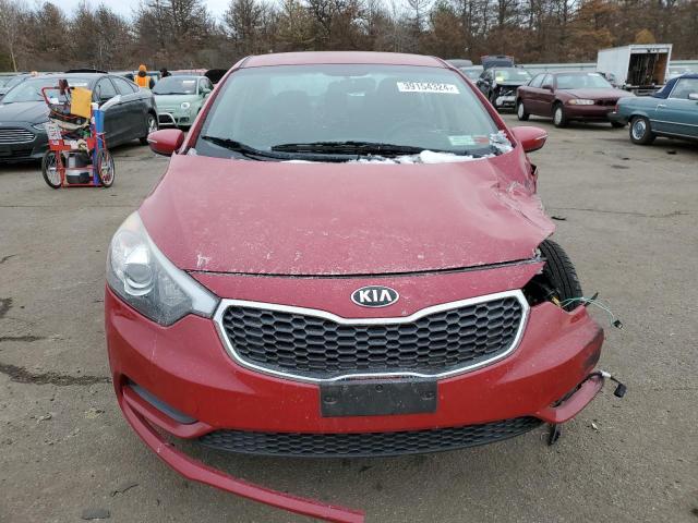 KNAFX4A6XG5552552 - 2016 KIA FORTE LX RED photo 5