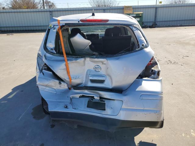 3N1BC13E09L489631 - 2009 NISSAN VERSA S SILVER photo 6