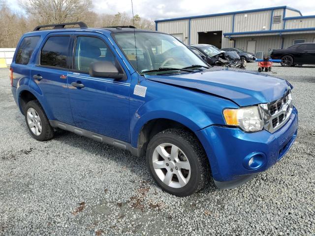 1FMCU0D79CKA91038 - 2012 FORD ESCAPE XLT BLUE photo 4