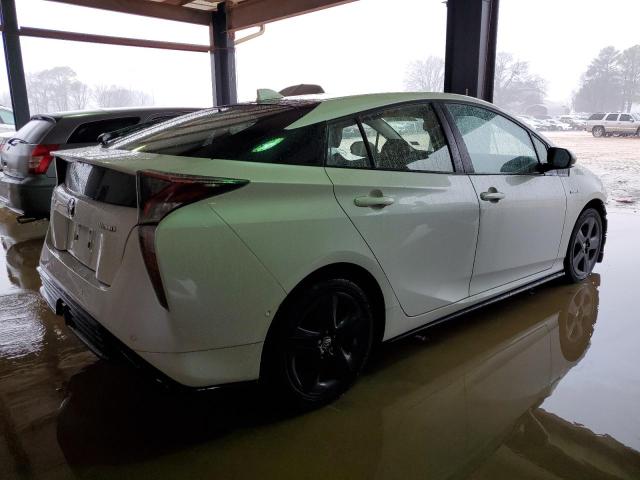 JTDKARFU2H3538777 - 2017 TOYOTA PRIUS WHITE photo 3