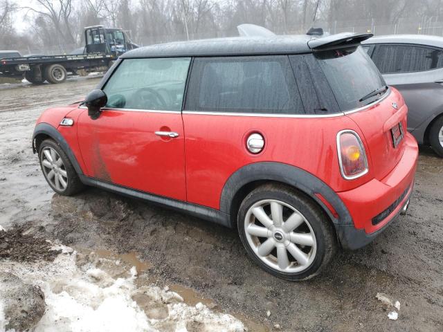 WMWMF73567TT84307 - 2007 MINI COOPER S RED photo 2