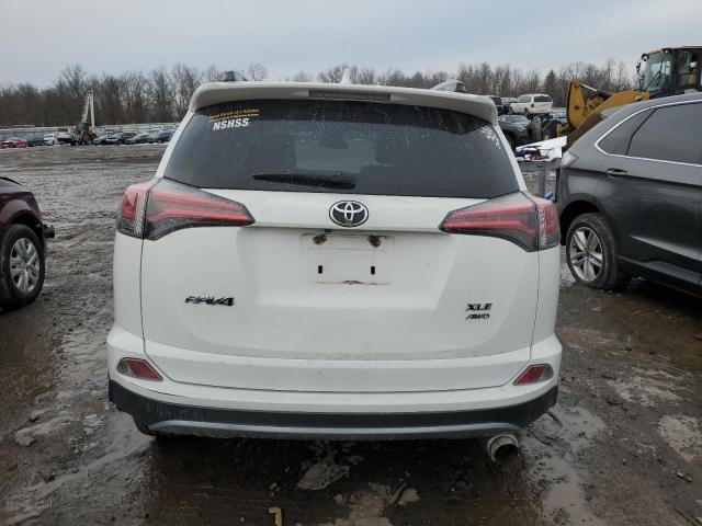 JTMRFREV0HJ701089 - 2017 TOYOTA RAV4 XLE WHITE photo 6