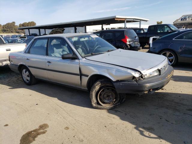 4T1SV21EXLU109994 - 1990 TOYOTA CAMRY DLX SILVER photo 4