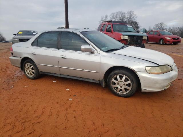 1HGCG56752A022892 - 2002 HONDA ACCORD SE SILVER photo 4