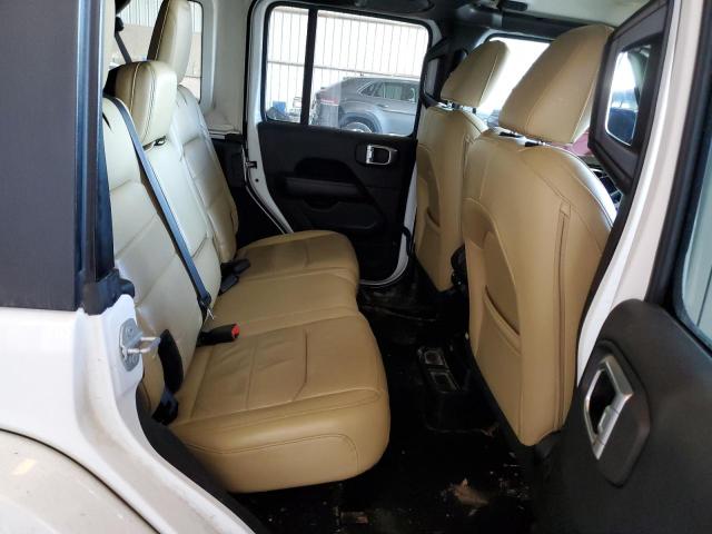 1C4HJXEG8JW186089 - 2018 JEEP WRANGLER U SAHARA WHITE photo 10