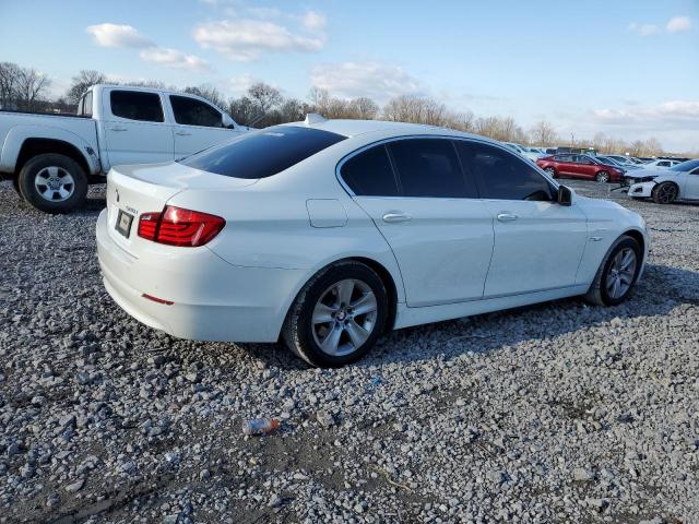 WBAXG5C56CDW24099 - 2012 BMW 528 I WHITE photo 3