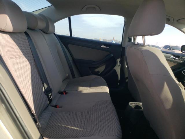 3VW2K7AJ7CM470950 - 2012 VOLKSWAGEN JETTA BASE BEIGE photo 10