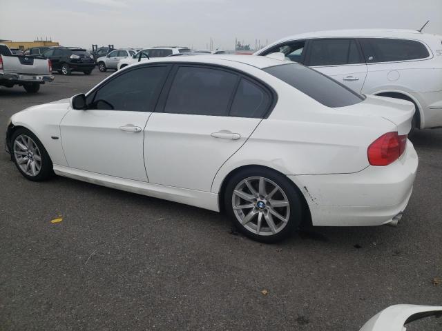 WBAPH5C59AA439203 - 2010 BMW 328 I SULEV WHITE photo 2