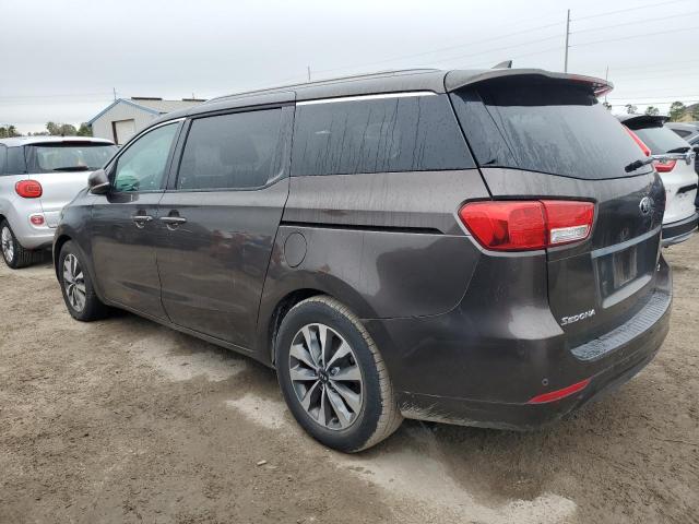 KNDMC5C12F6019598 - 2015 KIA SEDONA EX GRAY photo 2