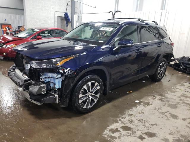 5TDGZRBH3NS241891 - 2022 TOYOTA HIGHLANDER XLE BLUE photo 1