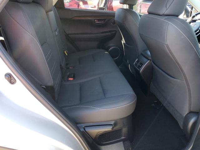 JTJYARBZ9K2150385 - 2019 LEXUS NX 300 BASE 银色 照片 11