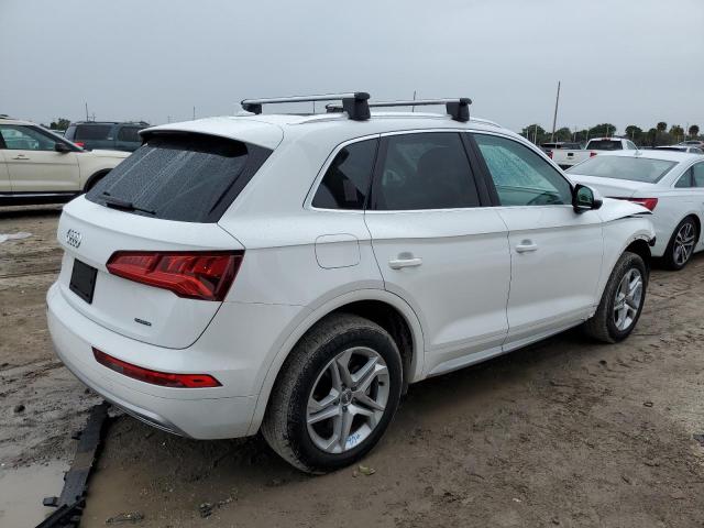 WA1ANAFY5K2134707 - 2019 AUDI Q5 PREMIUM WHITE photo 3