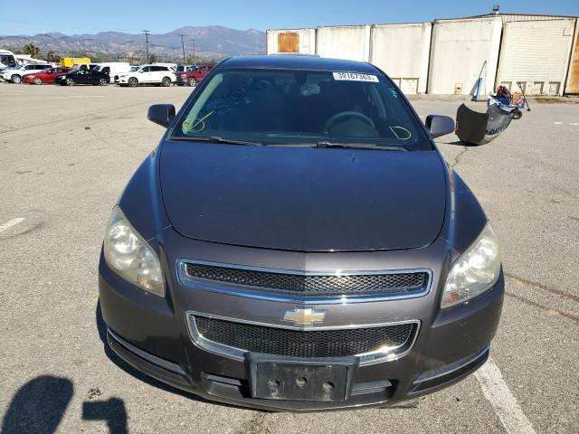 1G1ZC5EB4AF262066 - 2010 CHEVROLET MALIBU 1LT ნაცრისფერი ფოტო 5