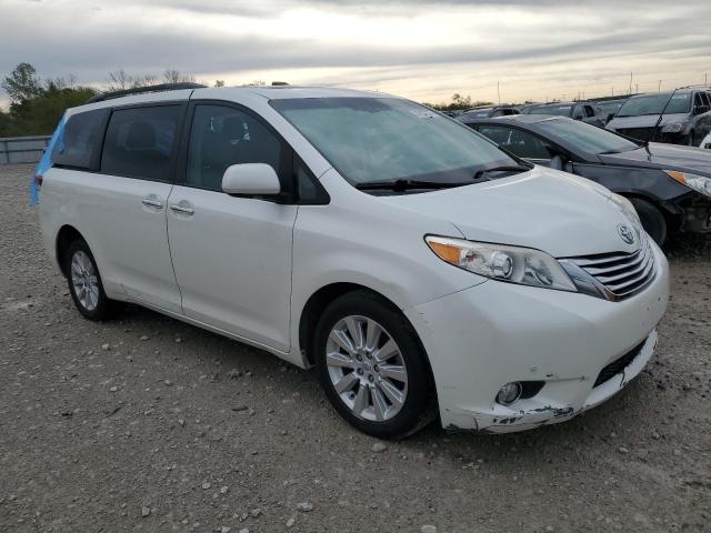 5TDYK3DC4BS046465 - 2011 TOYOTA SIENNA XLE WHITE photo 4