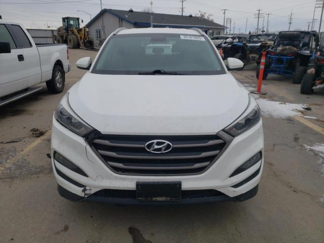 KM8J33A42GU076350 - 2016 HYUNDAI TUCSON LIMITED WHITE photo 5