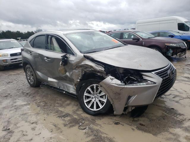 JTJDARBZ3M2181939 - 2021 LEXUS NX 300 BASE 银色 照片 4