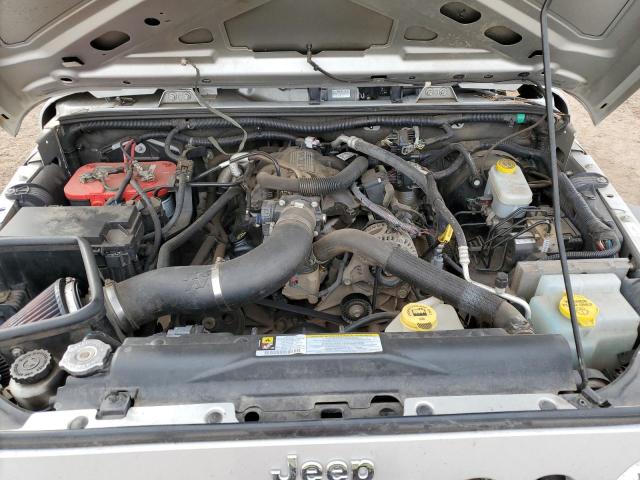 1J4BA3H18AL212773 - 2010 JEEP WRANGLER U SPORT ვერცხლისფერი ფოტო 11