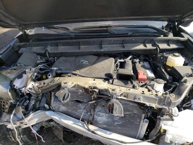 5TDGZRBH7NS560999 - 2022 TOYOTA HIGHLANDER XLE 灰色 照片 12