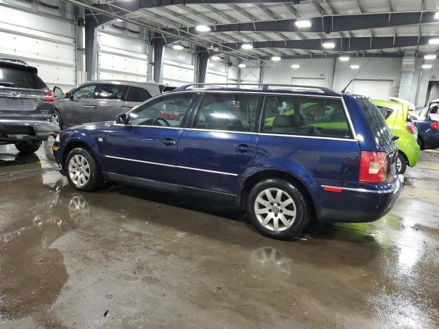 WVWVD63B83E375992 - 2003 VOLKSWAGEN PASSAT GLS BLUE photo 2