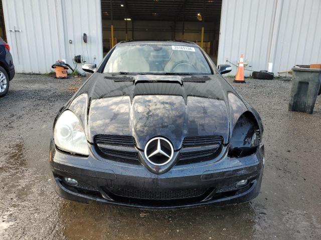 WDBWK54F56F118520 - 2006 MERCEDES-BENZ SLK 280 BLACK photo 5