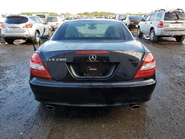 WDBWK54F56F118520 - 2006 MERCEDES-BENZ SLK 280 BLACK photo 6